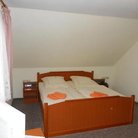 Affittacamere Goldener Engel /pension